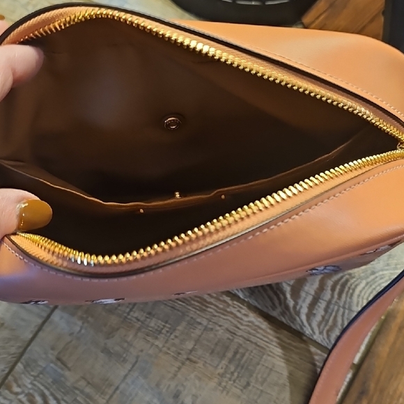 Coach Tan Shell Print - Picture 3 of 4